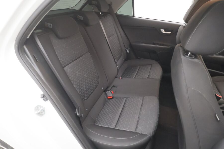 Kia Rio vaihtoauto