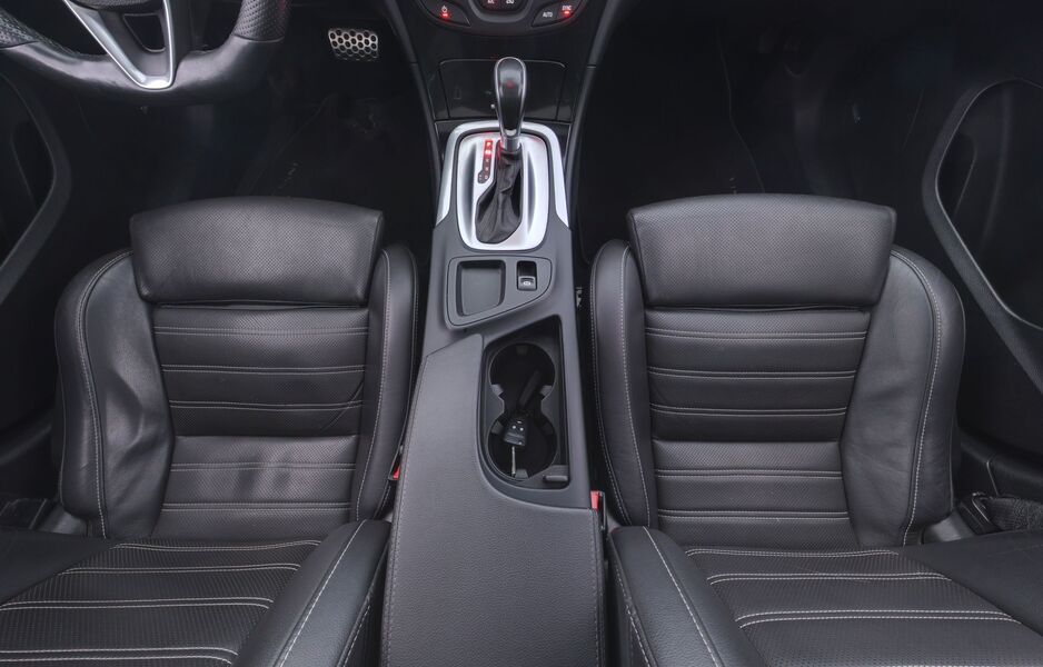 Opel Insignia vaihtoauto