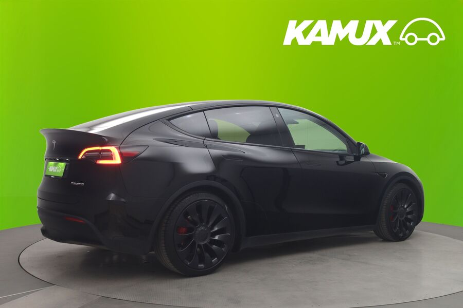 Tesla Model Y vaihtoauto
