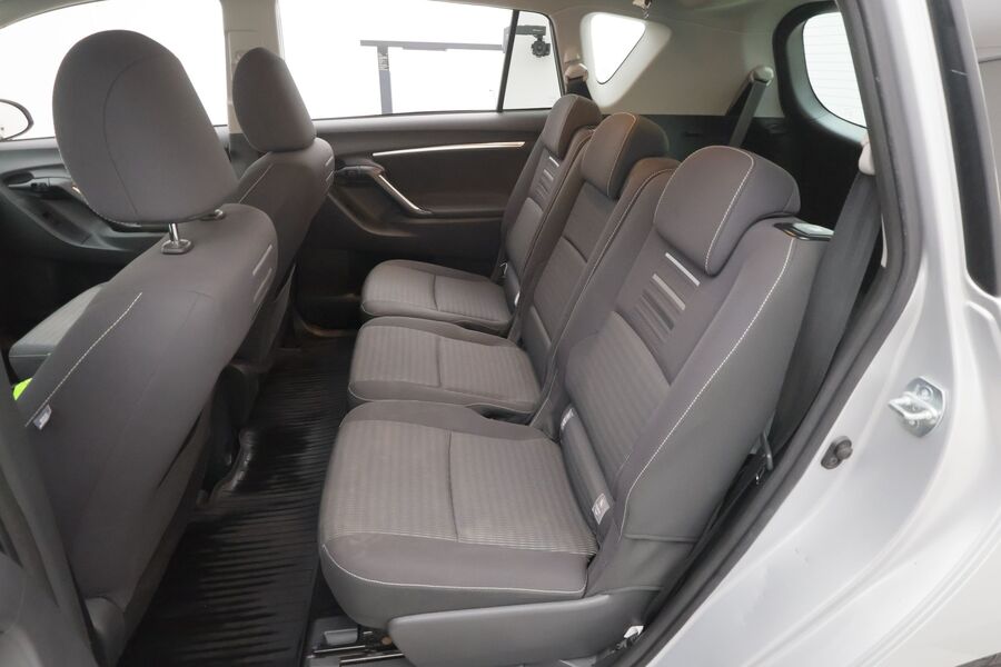 Toyota Verso vaihtoauto