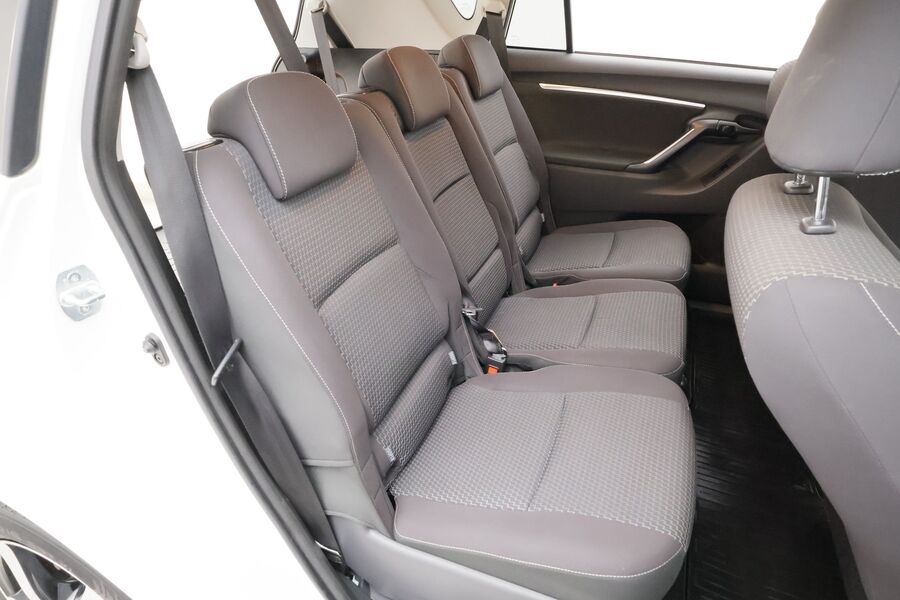 Toyota Verso vaihtoauto