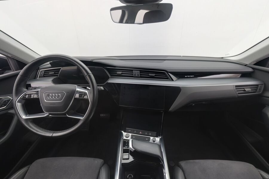Audi Q8 e-tron vaihtoauto
