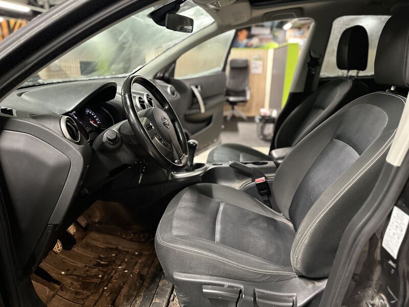 Nissan Qashqai+2 vaihtoauto