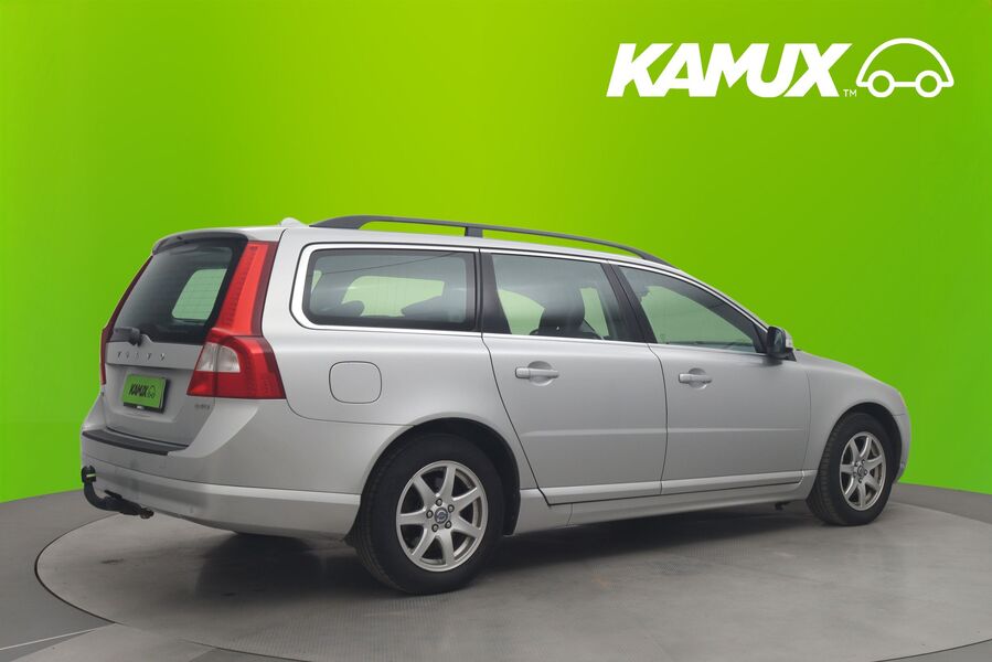 Volvo V70 vaihtoauto