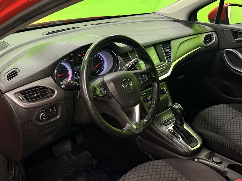 Opel Astra vaihtoauto