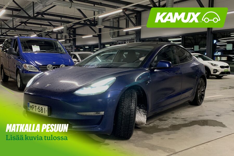 Tesla Model 3 vaihtoauto