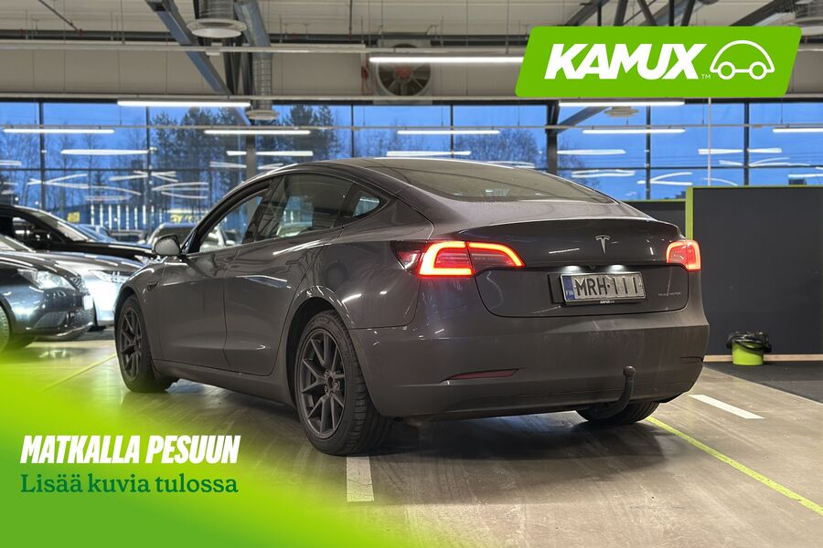 Tesla Model 3 vaihtoauto