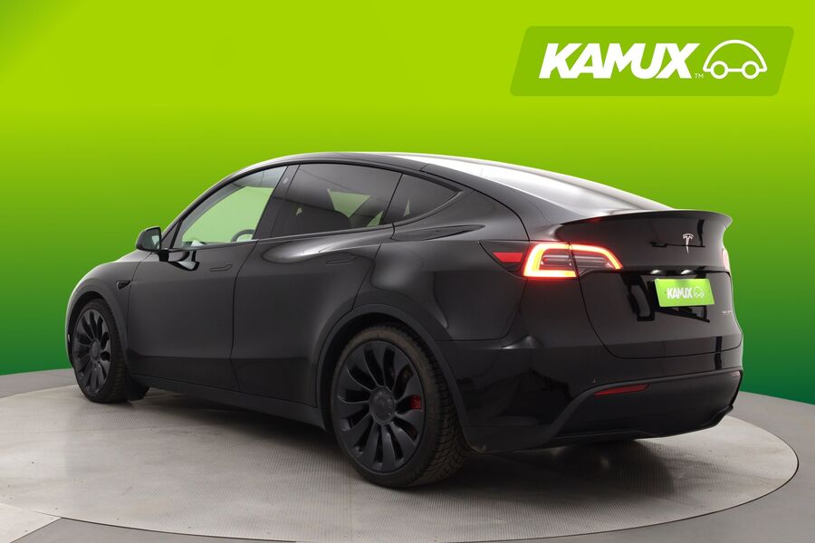 Tesla Model Y vaihtoauto