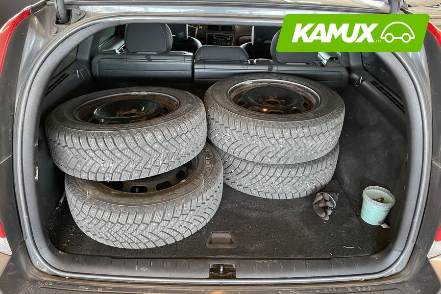 Volvo V70 vaihtoauto