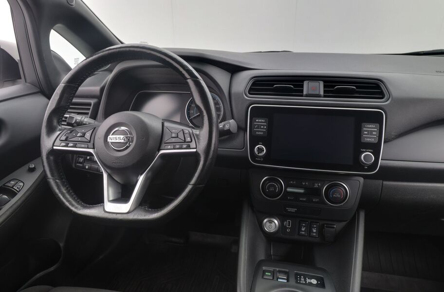 Nissan Leaf vaihtoauto