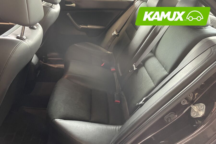 Honda Accord vaihtoauto