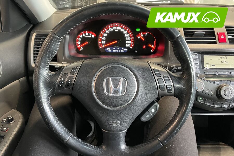 Honda Accord vaihtoauto