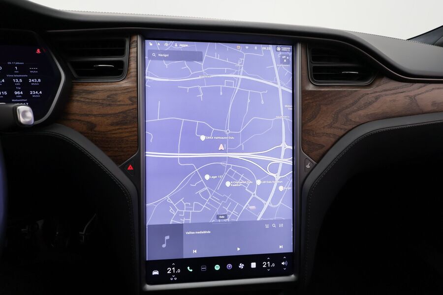 Tesla Model S vaihtoauto