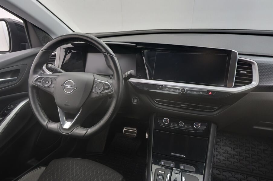 Opel Grandland vaihtoauto