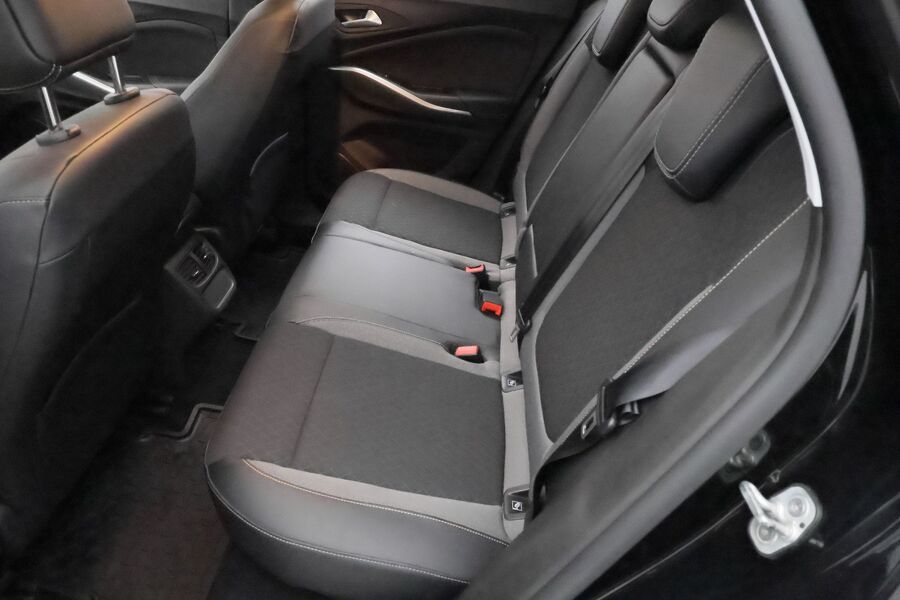 Opel Grandland vaihtoauto