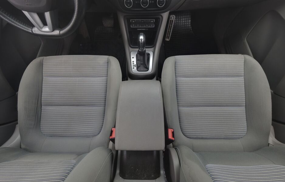 SEAT Alhambra vaihtoauto
