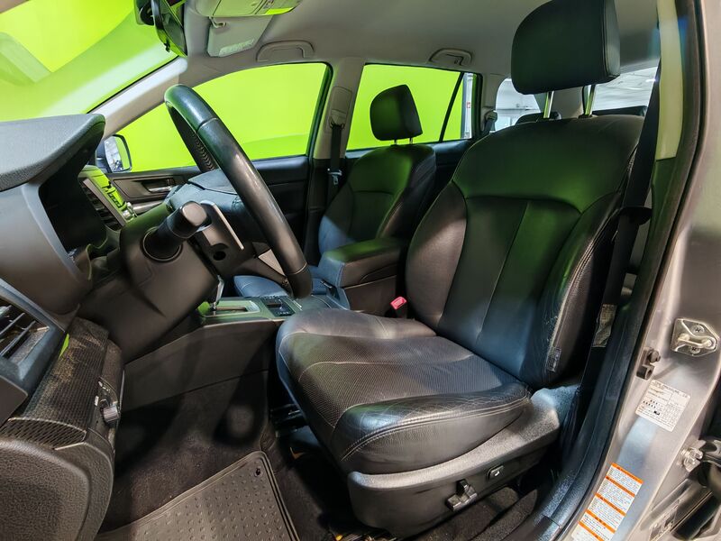 Subaru Legacy vaihtoauto