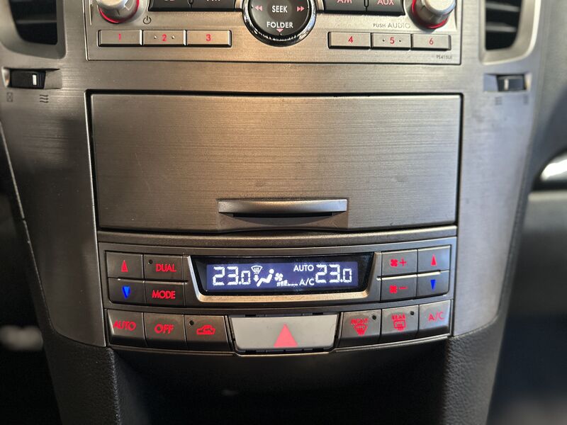 Subaru Legacy vaihtoauto