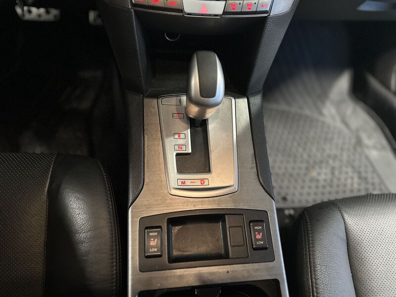 Subaru Legacy vaihtoauto