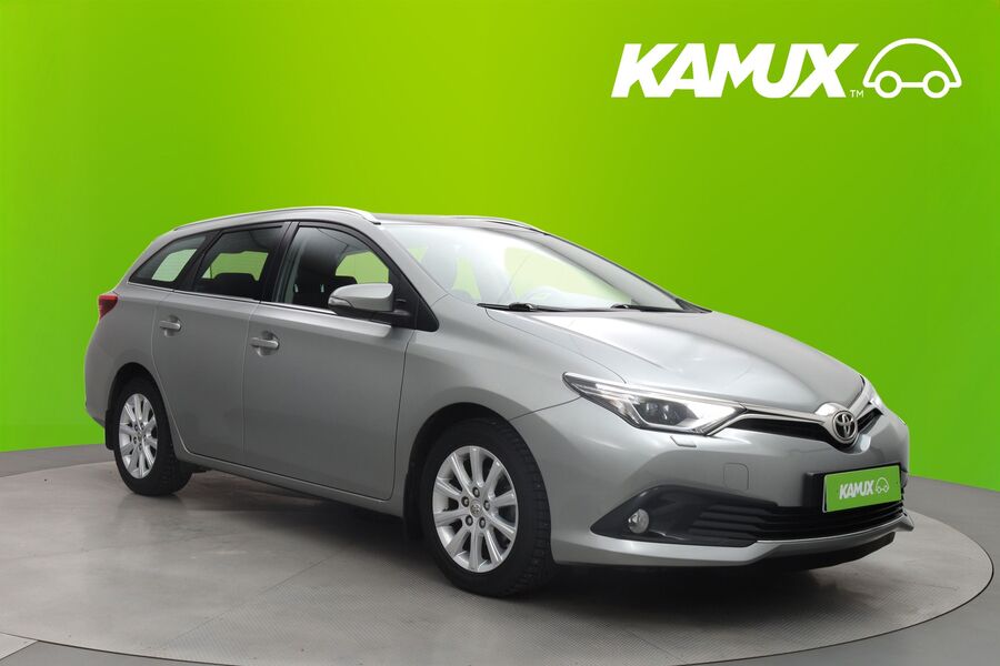 Toyota Auris vaihtoauto