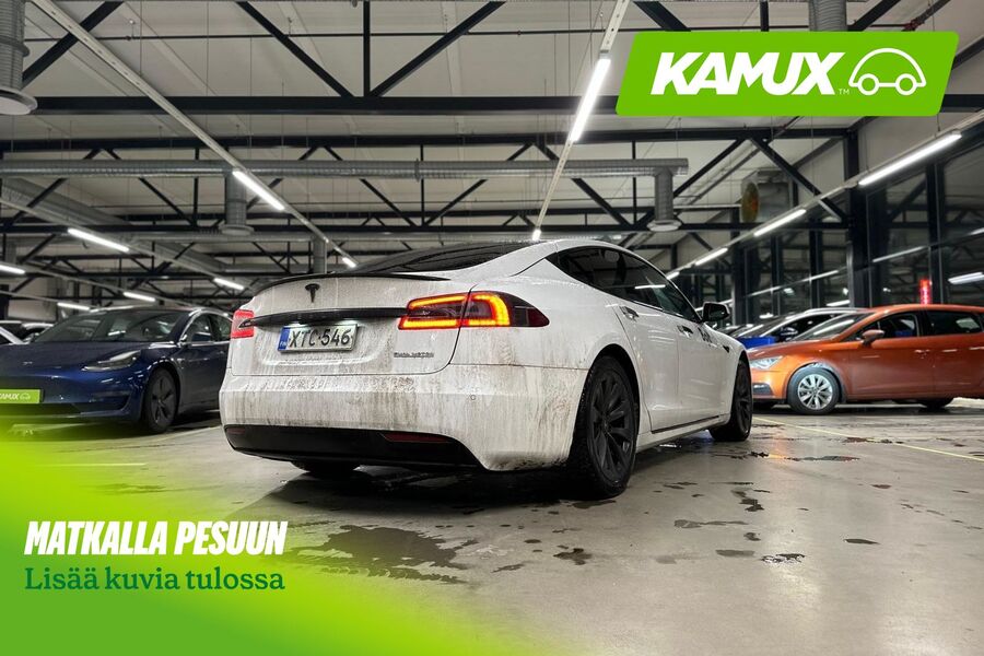 Tesla Model S vaihtoauto