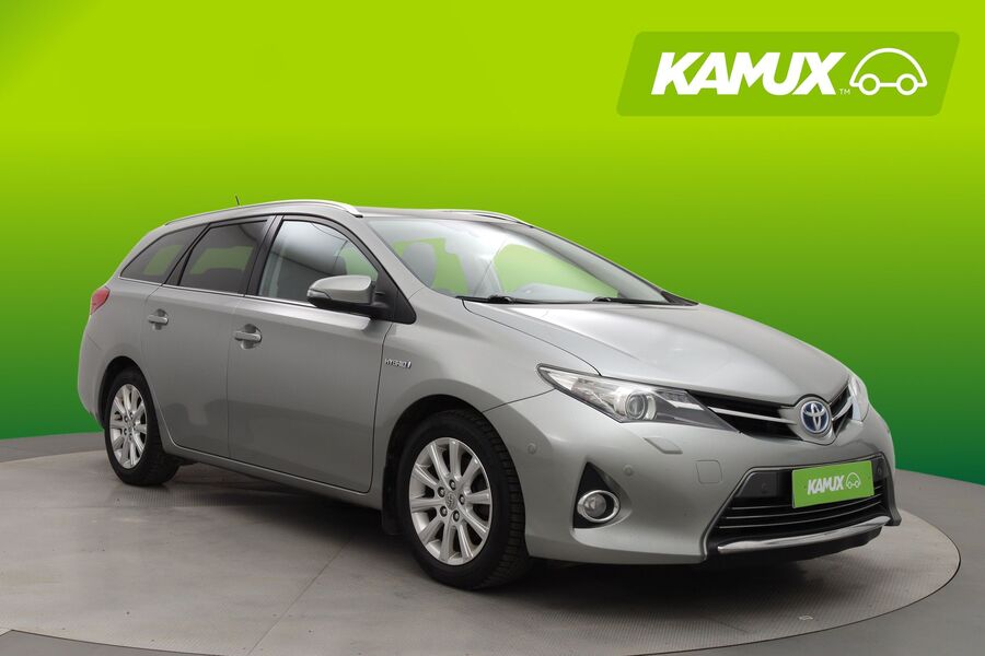 Toyota Auris vaihtoauto