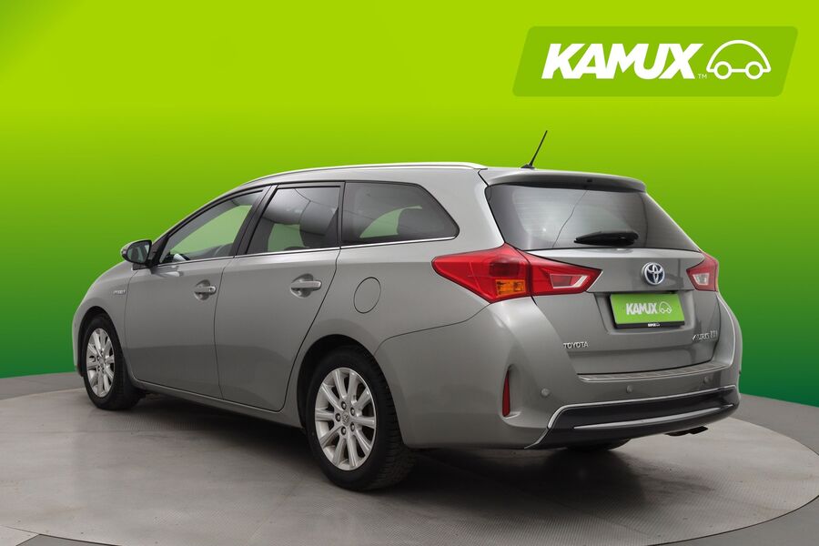 Toyota Auris vaihtoauto