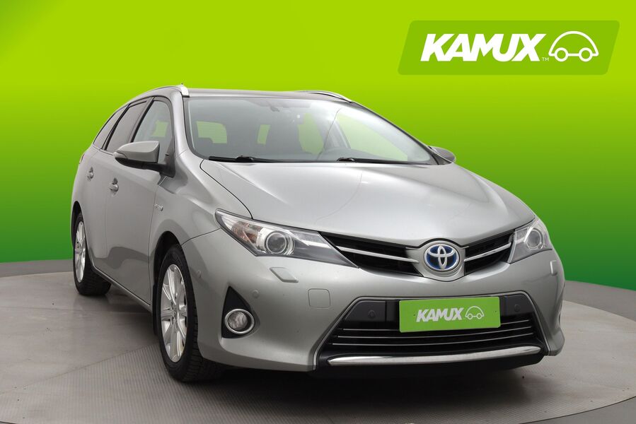 Toyota Auris vaihtoauto