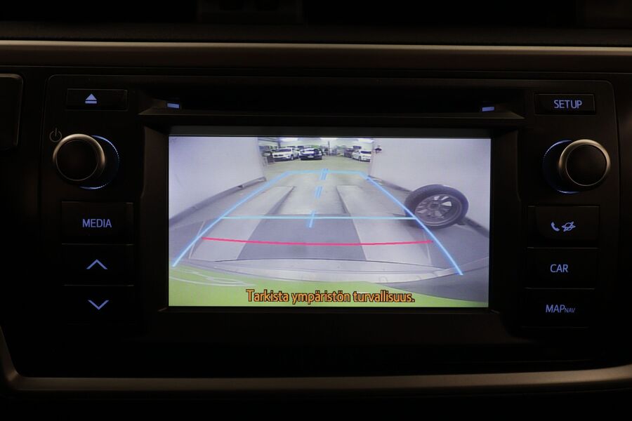 Toyota Auris vaihtoauto