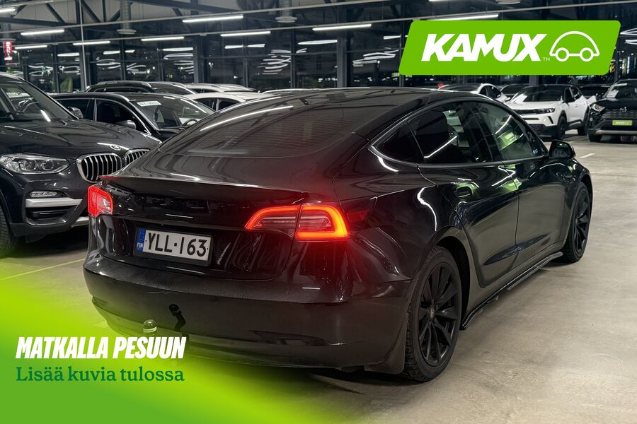 Tesla Model 3 vaihtoauto