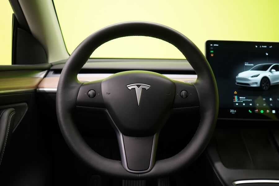 Tesla Model Y vaihtoauto