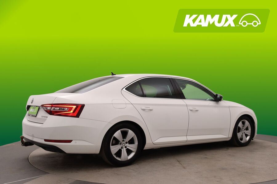 Skoda Superb vaihtoauto