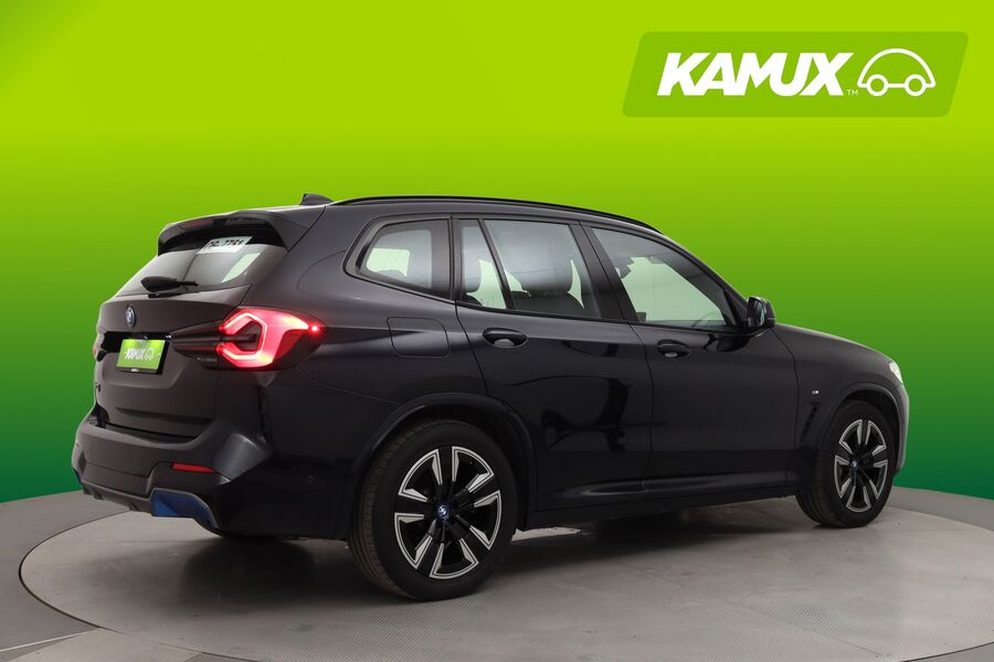 BMW iX3 vaihtoauto