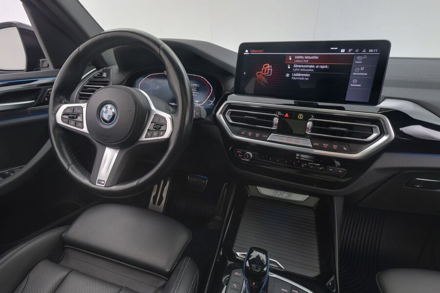 BMW iX3 vaihtoauto