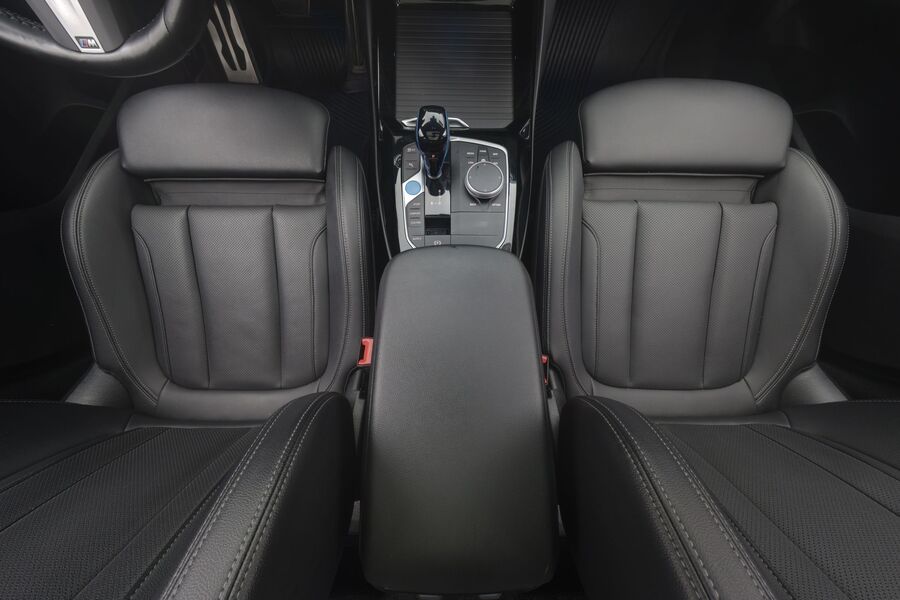 BMW iX3 vaihtoauto