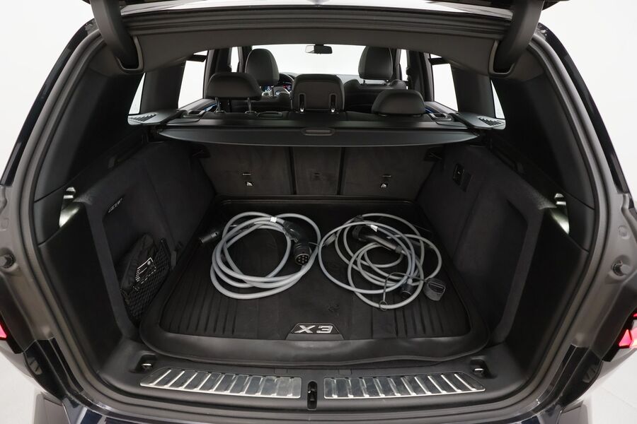 BMW iX3 vaihtoauto