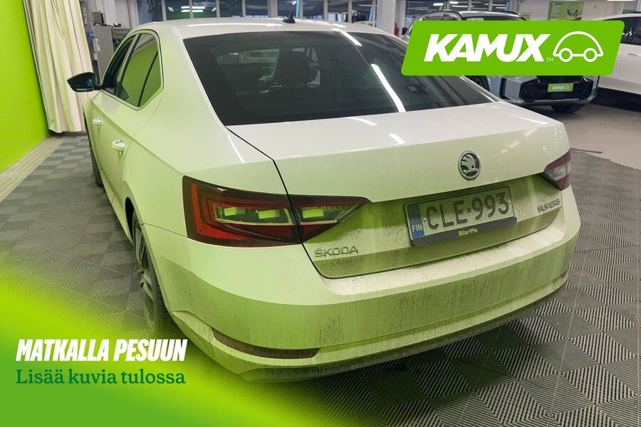 Skoda Superb vaihtoauto