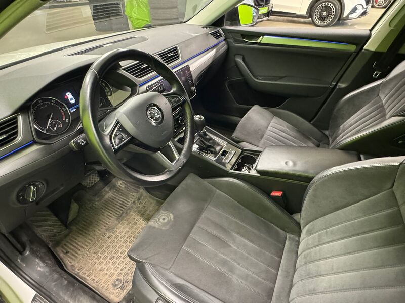 Skoda Superb vaihtoauto