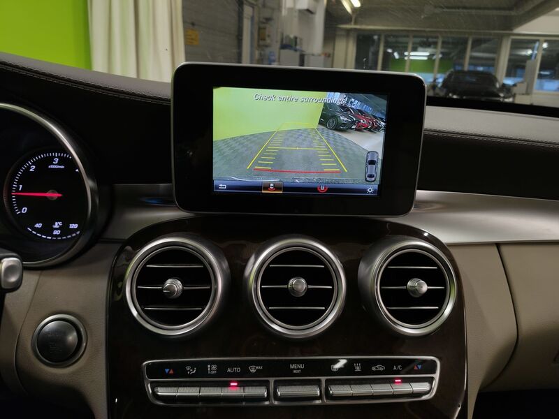 Mercedes-Benz C vaihtoauto