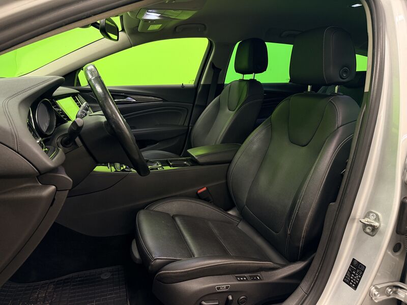 Opel Insignia vaihtoauto