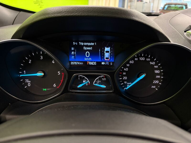 Ford Kuga vaihtoauto