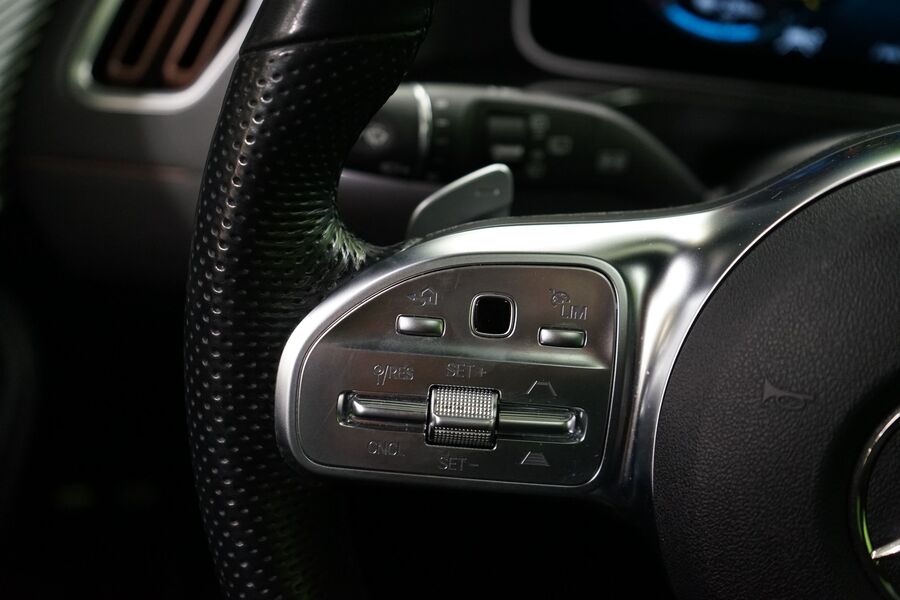 Mercedes-Benz EQC vaihtoauto