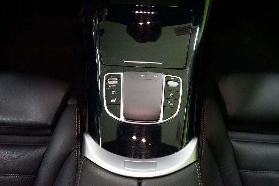 Mercedes-Benz EQC vaihtoauto