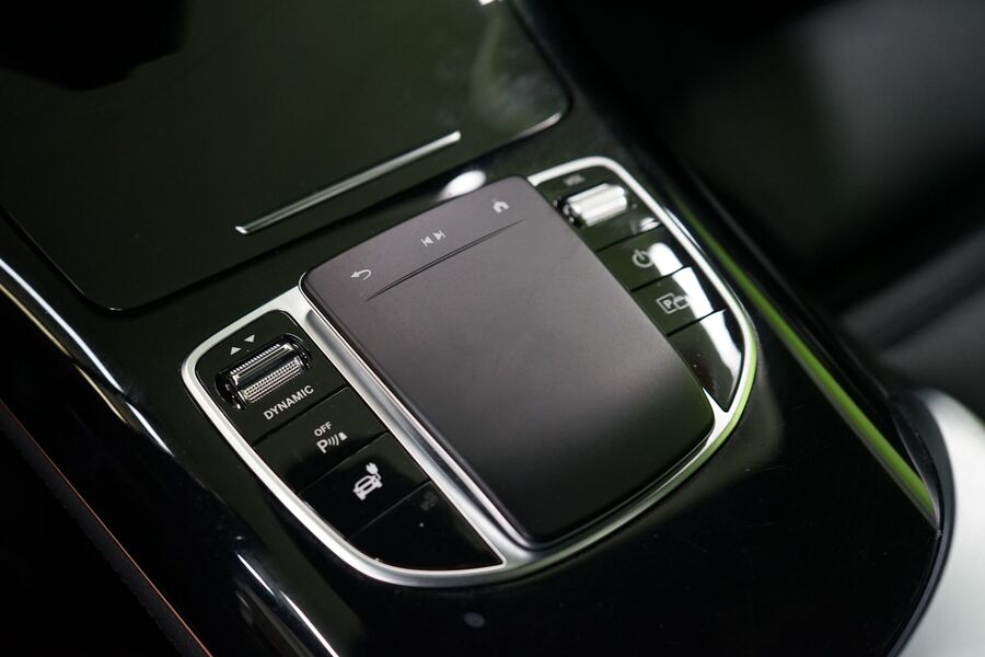 Mercedes-Benz EQC vaihtoauto