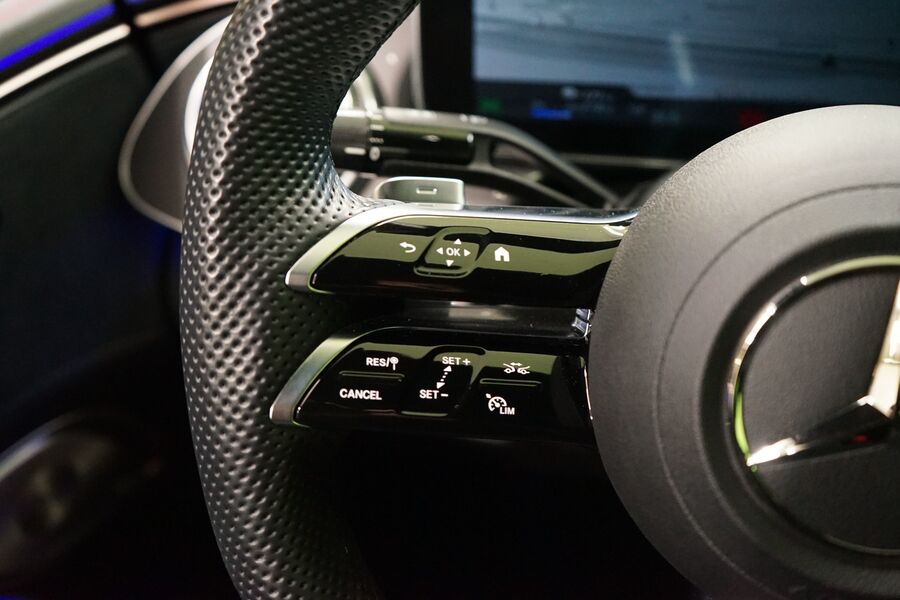 Mercedes-Benz EQE vaihtoauto