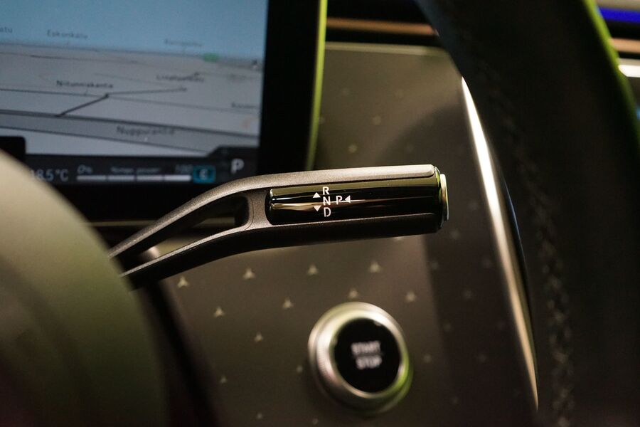 Mercedes-Benz EQE vaihtoauto