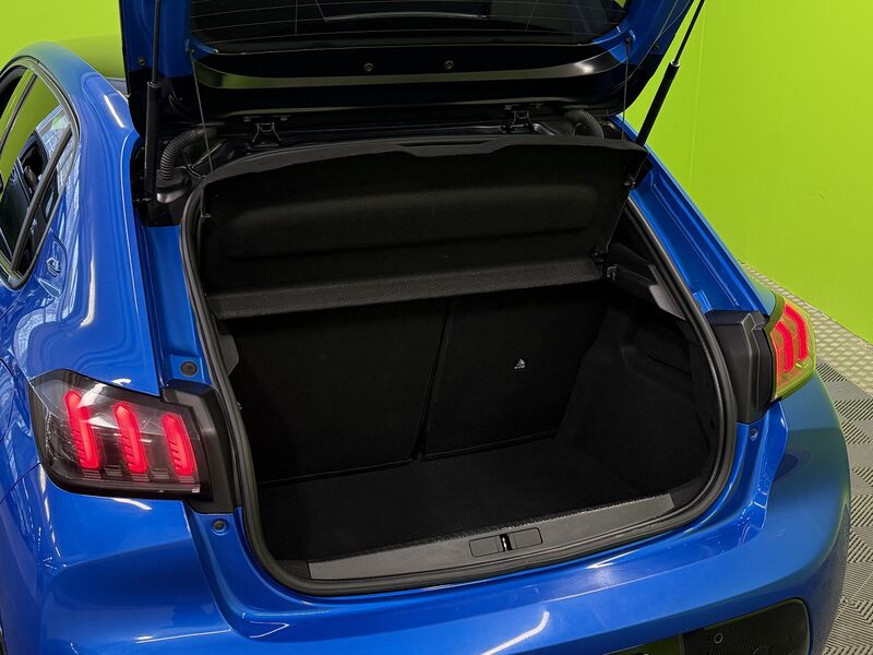 Peugeot e-208 vaihtoauto