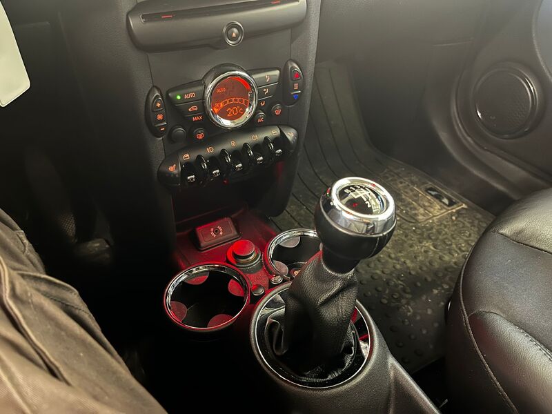 Mini Cooper vaihtoauto