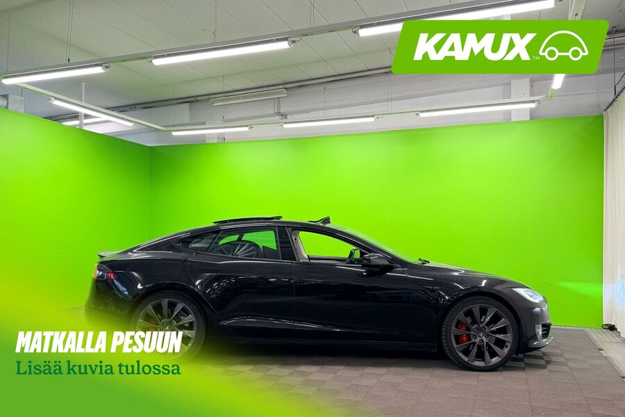 Tesla Model S vaihtoauto