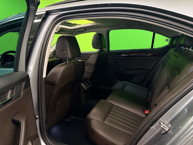 Skoda Superb vaihtoauto